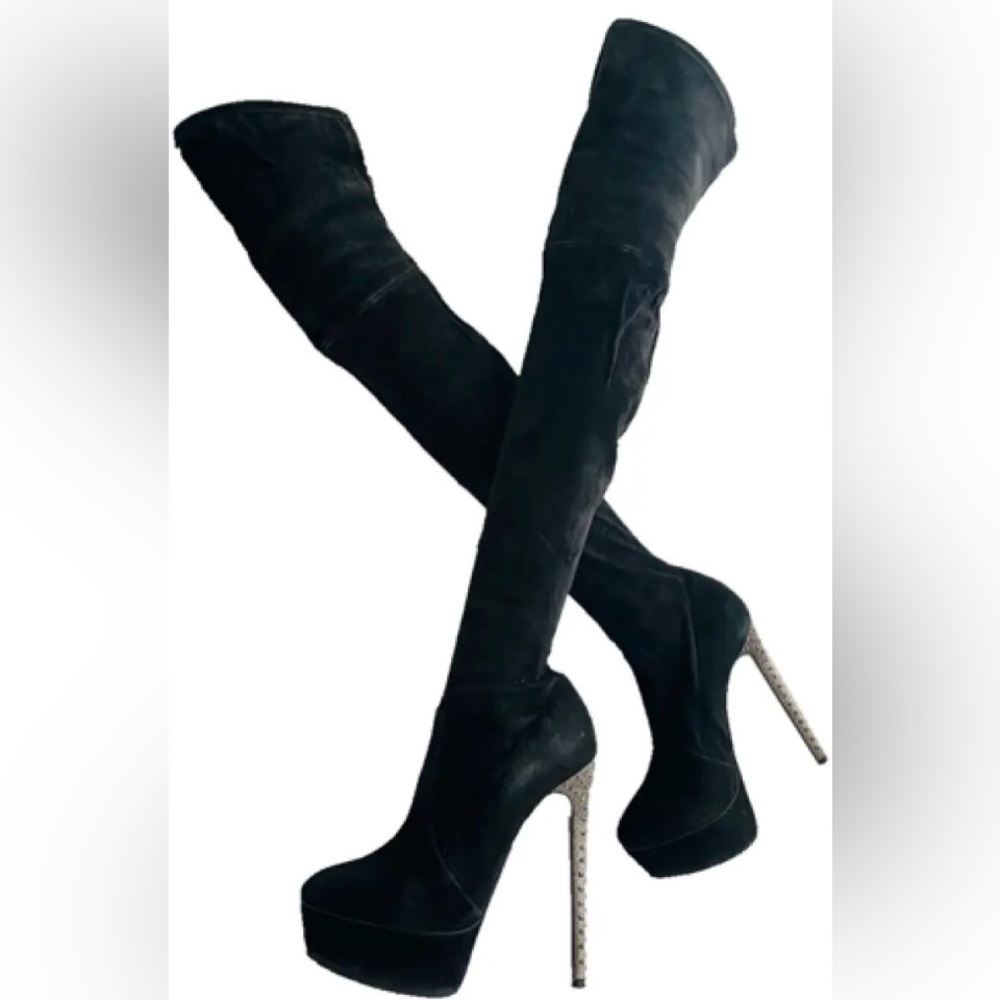 Elegant Black Over-the-Knee Boots